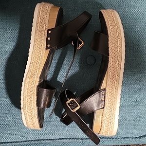 CUSHIONAIRE Women's Melissa Espadrille Wedge Sandal